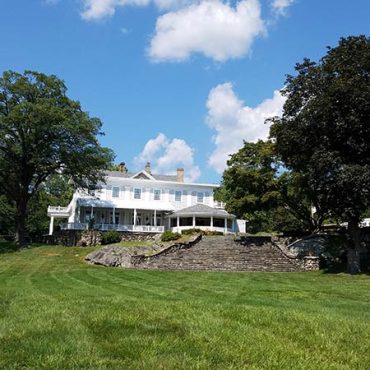Monteverde Mansion
